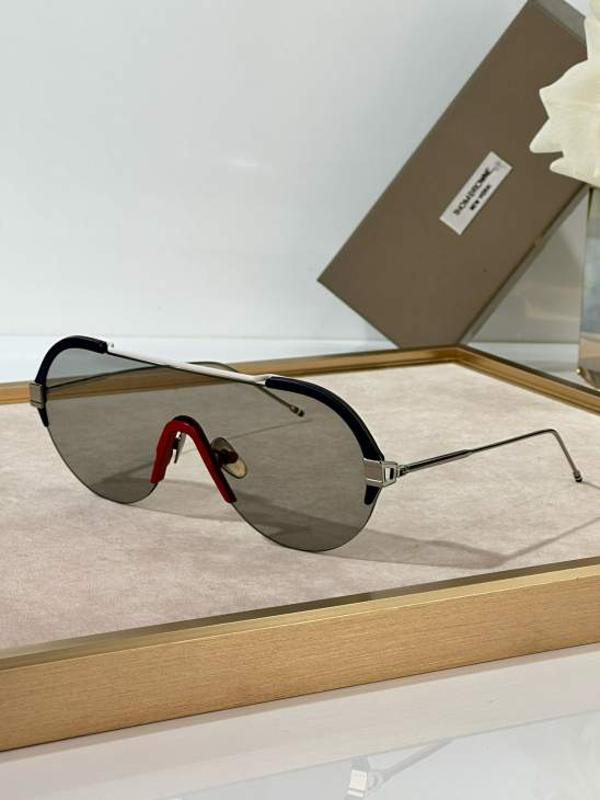 Picture of Thom Browne Sunglasses _SKUfw59934229fw